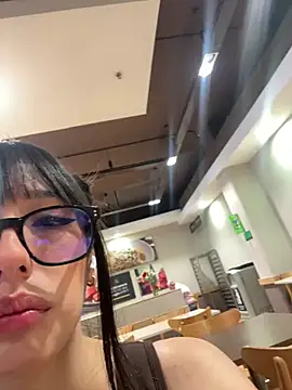 susi chimm online show from 06-18-26, 03:27