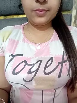 Snapshot of Shanaya-Hotty chatting on 04-03-26, 09:35 Shanaya-Hotty online show from 04-03-26, 09:35