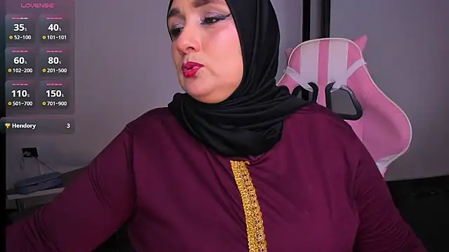 HijabiMilff online show from 06-06-26, 03:28