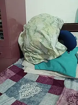 Queenlipx online show from 03-09-26, 05:28