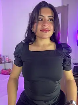 Snapshot of celeste_z chatting on 07-15-26, 01:05 celeste z online show from 07-15-26, 01:05