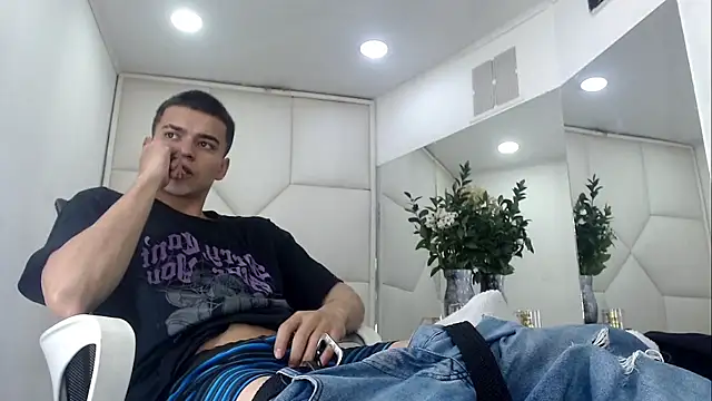 SanttiiBuck online show from 02-27-26, 12:05