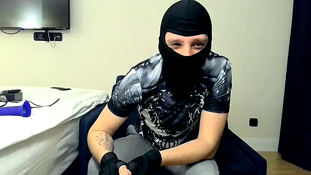 RyanRubber online show from 04-08-26, 07:58