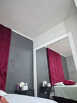 Allice Evens online show from 04-24-26, 03:09