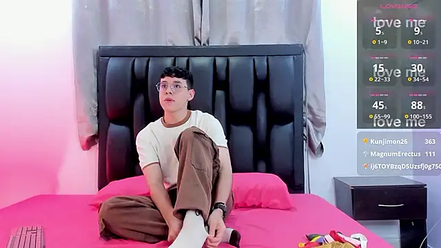 Snapshot of IanBlake_ chatting on 03-13-26, 08:26 IanBlake online show from 03-13-26, 08:26