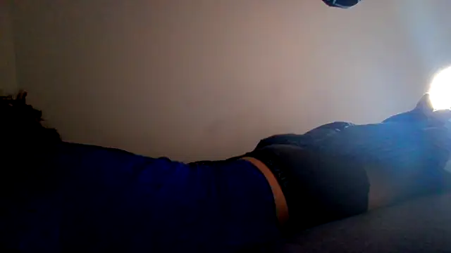 Snapshot of Bouncywarrior chatting on 03-04-26, 07:36 Bouncywarrior online show from 03-04-26, 07:36