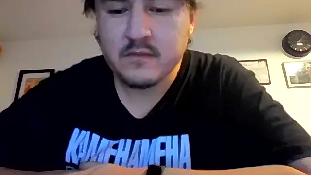 Snapshot of Bouncywarrior chatting on 03-10-26, 08:08 Bouncywarrior online show from 03-10-26, 08:08