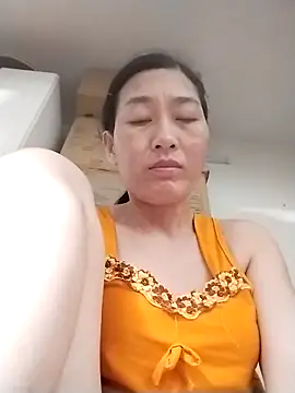 lris-Beauty77 online show from 04-24-26, 07:16