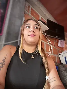 Snapshot of Channel_Connor chatting on 03-10-26, 01:38 Channel Connor online show from 03-10-26, 01:38