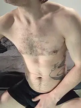 Snapshot of elong007 chatting on 03-05-26, 10:11 elong007 online show from 03-05-26, 10:11