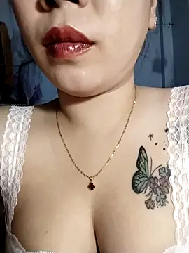 Snapshot of Kiki-vn chatting on 02-28-26, 08:04 Kiki-vn online show from 02-28-26, 08:04