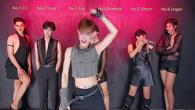 Snapshot of Queen-Vibe chatting on 03-12-26, 06:14 Queen-Vibe online show from 03-12-26, 06:14