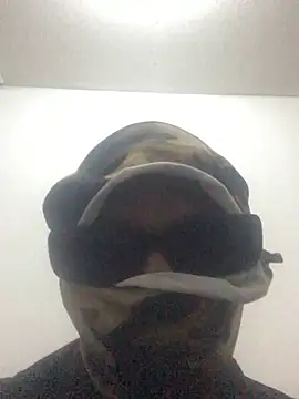 Snapshot of Bam753 chatting on 02-21-26, 08:43 Bam753 online show from 02-21-26, 08:43