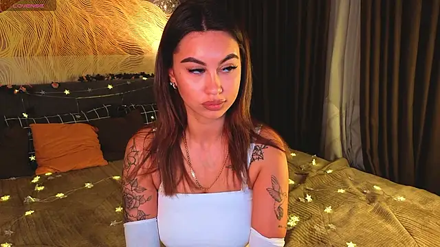 Snapshot of JulyMilky chatting on 03-14-26, 05:51 JulyMilky online show from 03-14-26, 05:51