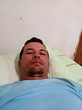 Snapshot of erotil_1 chatting on 07-26-26, 11:17 erotil 1 online show from 07-26-26, 11:17
