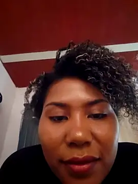 Snapshot of MarySweetieHot chatting on 03-06-26, 09:00 MarySweetieHot online show from 03-06-26, 09:00