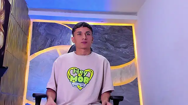 Snapshot of Matheus_Ic_ chatting on 02-22-26, 06:17 Matheus Ic online show from 02-22-26, 06:17