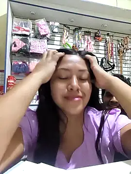 luna lohan online show from 04-19-26, 12:22