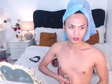 Snapshot of YzaHellsex chatting on 02-23-26, 04:15 YzaHellsex online show from 02-23-26, 04:15