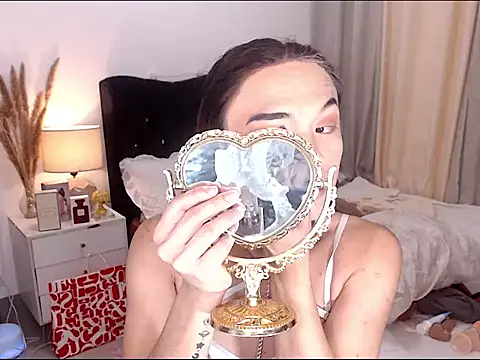 Snapshot of YzaHellsex chatting on 03-06-26, 08:55 YzaHellsex online show from 03-06-26, 08:55