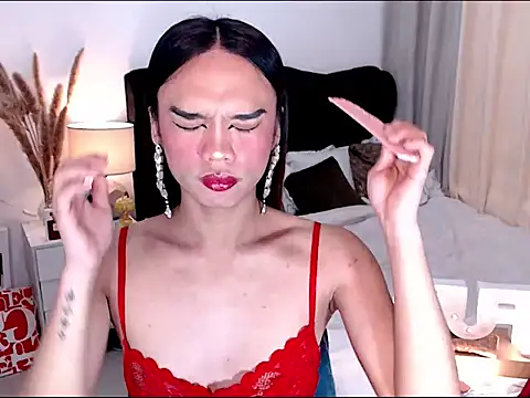 Snapshot of YzaHellsex chatting on 03-14-26, 06:02 YzaHellsex online show from 03-14-26, 06:02