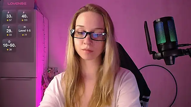 Snapshot of SatinSinner chatting on 03-03-26, 02:56 SatinSinner online show from 03-03-26, 02:56