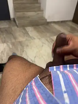 CEESNURO online show from 03-19-26, 04:05