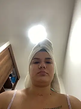 LaiaGomez online show from 04-05-26, 03:47