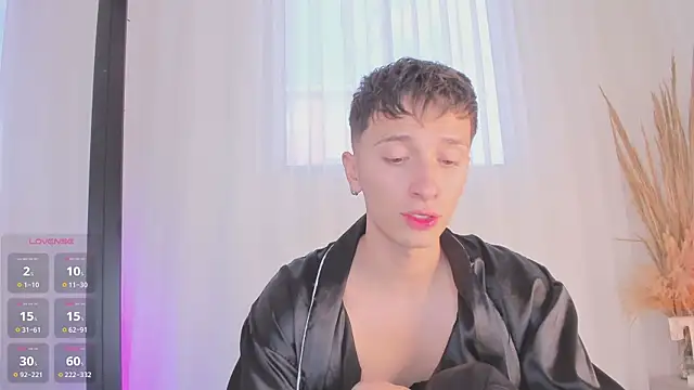 Thiago Jones1 online show from 04-29-26, 07:09