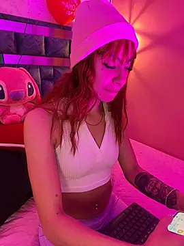 Snapshot of Elaaa_pink21 chatting on 03-07-26, 03:03 Elaaa pink21 online show from 03-07-26, 03:03