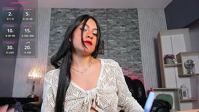 Snapshot of Madison_bennet18 chatting on 06-19-26, 08:56 Madison bennet18 online show from 06-19-26, 08:56