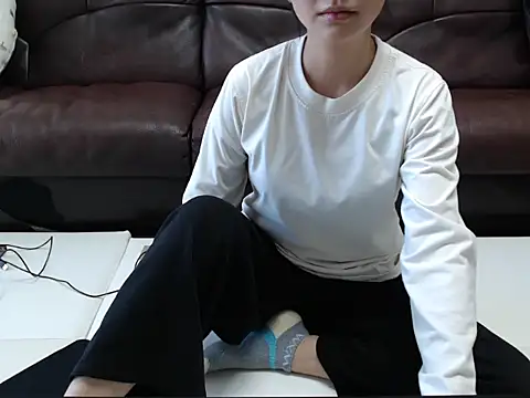 Mey 112 online show from 03-13-26, 05:47