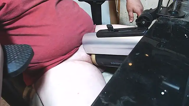 Snapshot of diamont1994 chatting on 03-16-26, 03:45 diamont1994 online show from 03-16-26, 03:45