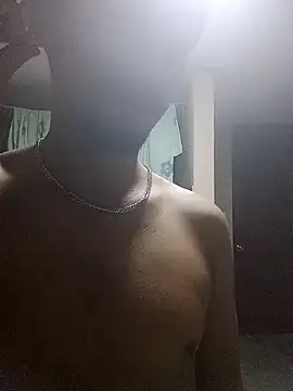 Snapshot of cafepuro chatting on 03-15-26, 04:07 cafepuro online show from 03-15-26, 04:07