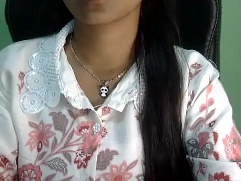 cute momo love online show from 04-02-26, 05:16