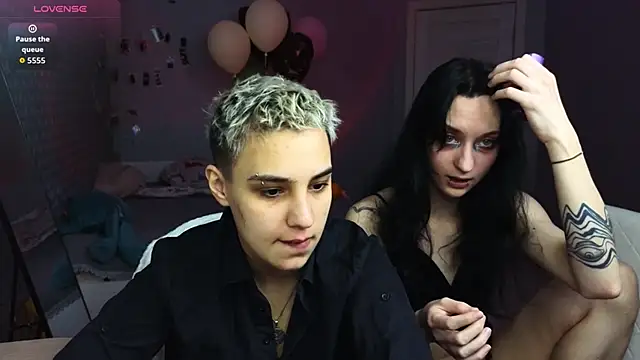 LuxuryLoverss online show from 04-02-26, 10:57