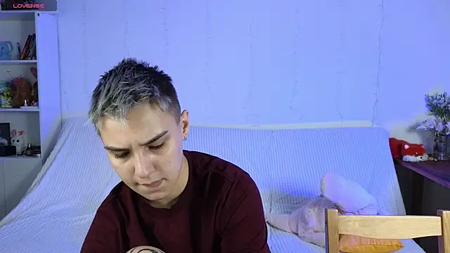 LuxuryLoverss online show from 07-24-26, 11:08