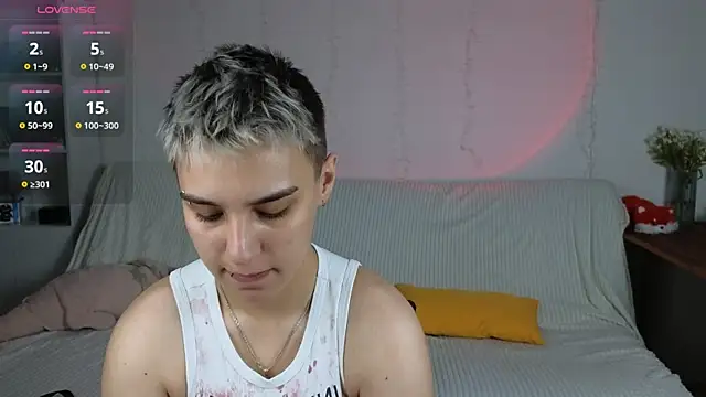 LuxuryLoverss online show from 07-28-26, 11:05