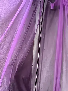 Snapshot of juicy-milu chatting on 03-12-26, 12:17 juicy-milu online show from 03-12-26, 12:17