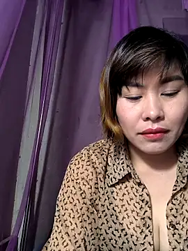 Snapshot of juicy-milu chatting on 03-15-26, 11:49 juicy-milu online show from 03-15-26, 11:49