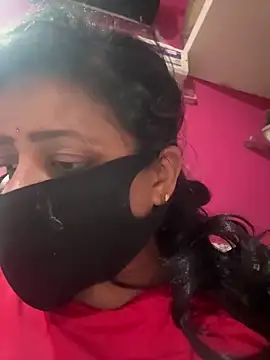 sweet lips77 online show from 03-10-26, 07:41