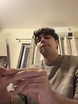 Snapshot of lucasmaxtoy chatting on 02-26-26, 08:08 lucasmaxtoy online show from 02-26-26, 08:08