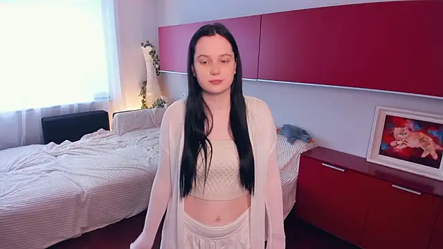 LynnaNull online show from 03-06-26, 11:28