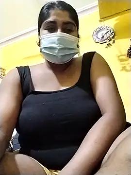 Snapshot of Cute_Piu chatting on 02-24-26, 12:47 Cute Piu online show from 02-24-26, 12:47