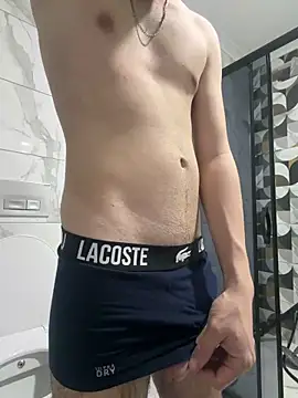 Vireontr1 online show from 03-27-26, 08:08