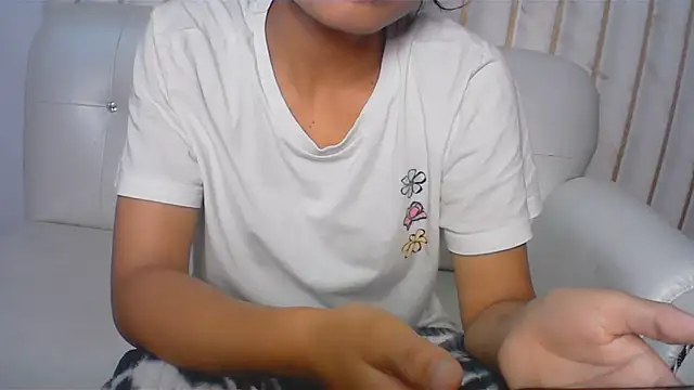 Snapshot of SHILPA_699 chatting on 06-27-26, 08:19 SHILPA 699 online show from 06-27-26, 08:19