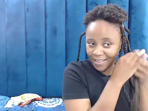 CreamyTea online show from 03-06-26, 06:15