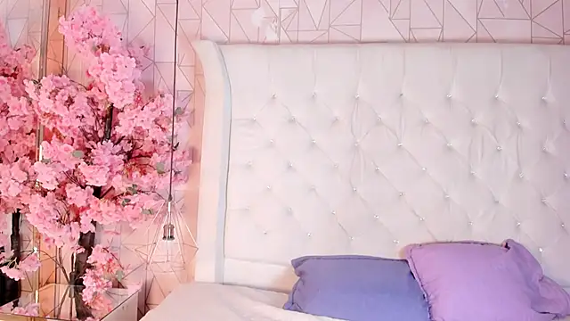 Katanasoler online show from 03-12-26, 08:37