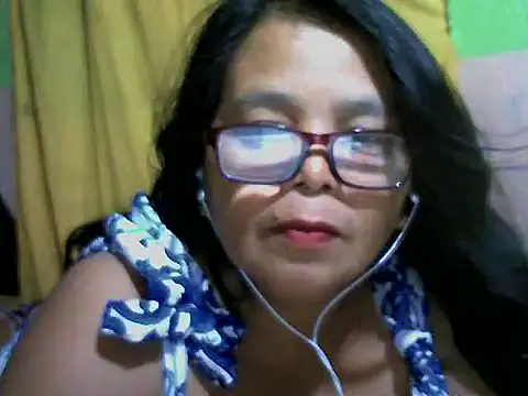 Flowerblossom123 online show from 05-11-26, 02:56