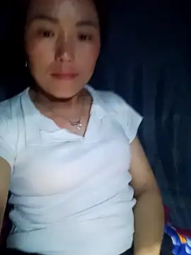 Snapshot of Yuka7700 chatting on 02-27-26, 01:22 Yuka7700 online show from 02-27-26, 01:22